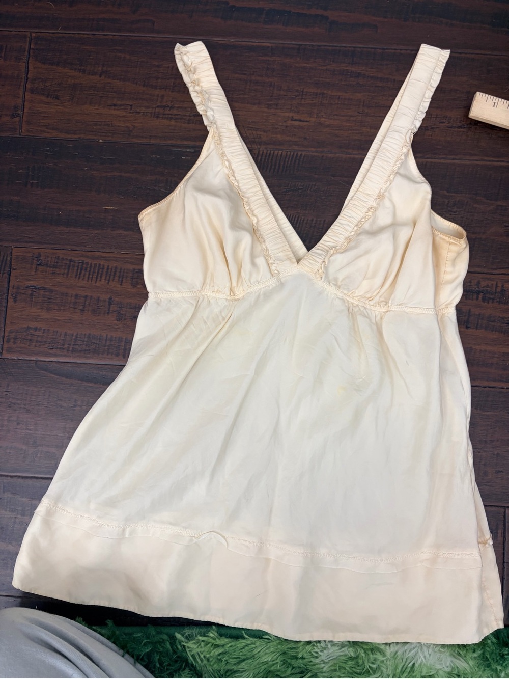 Women's Cream V-Neck Cami Top 100% Silk